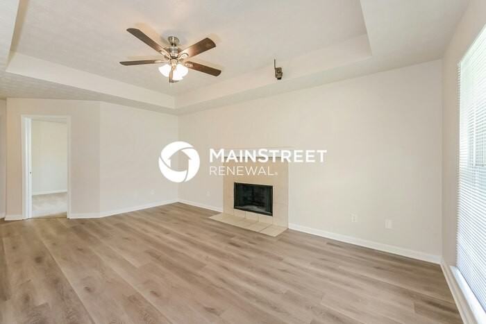 1020 Overlook St - Photo 2 of 17