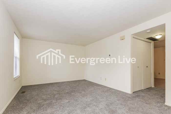 7973 Mount Hood - Photo 3 of 15