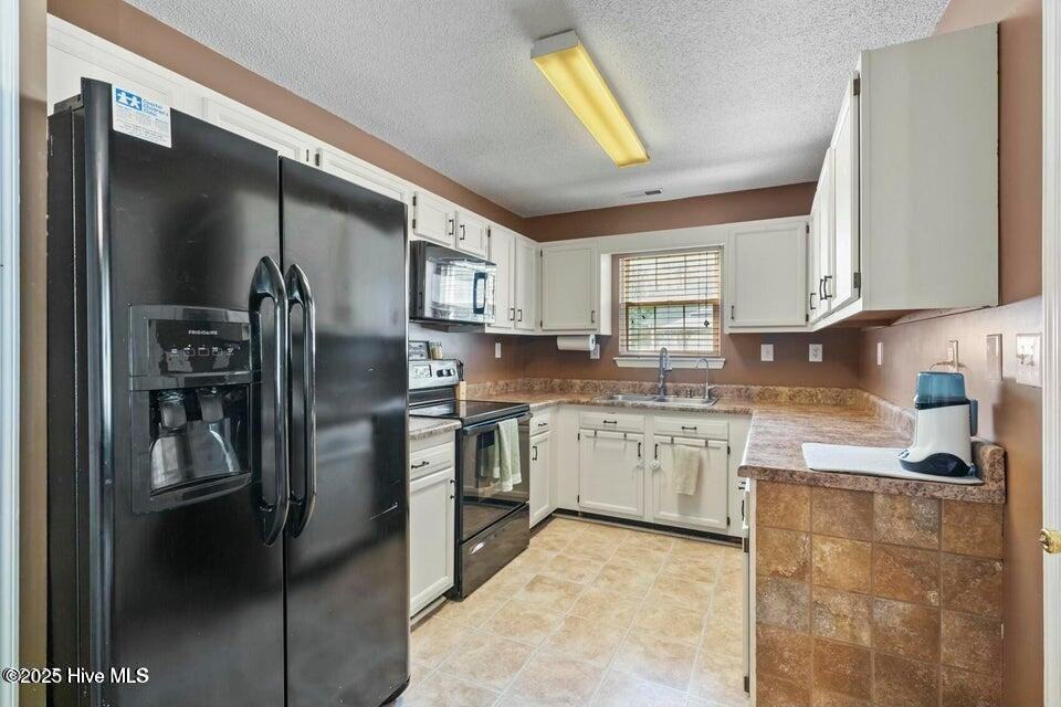 1162 Shroyer Circle - Photo 6 of 20