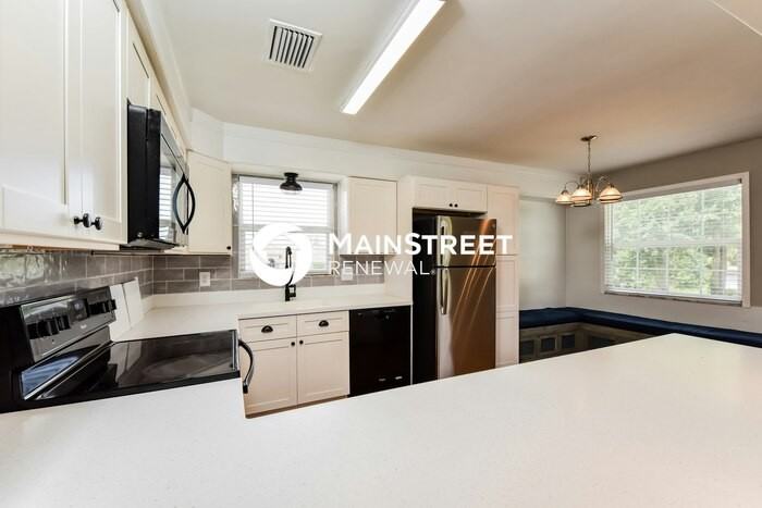 8066 Matanzas Rd - Photo 7 of 17