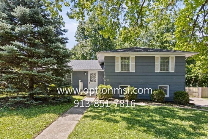 5205 W 79th St - Photo 2 of 48