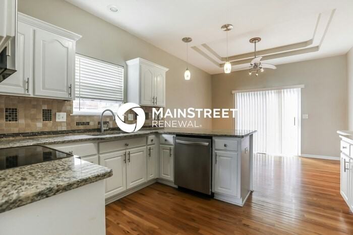 3213 S Elizabeth Ave - Photo 5 of 17