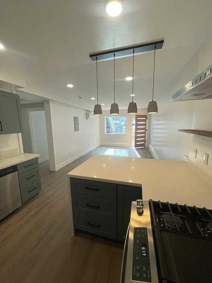 1874 Donner Ave #1874 - Photo 5 of 10