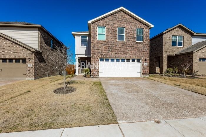 4422 Marsh Hawk Dr - Photo 2 of 26