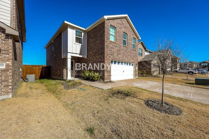 4422 Marsh Hawk Dr - Photo 3 of 26