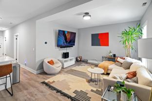 452 N May St #CH1 - Photo 1 of 1