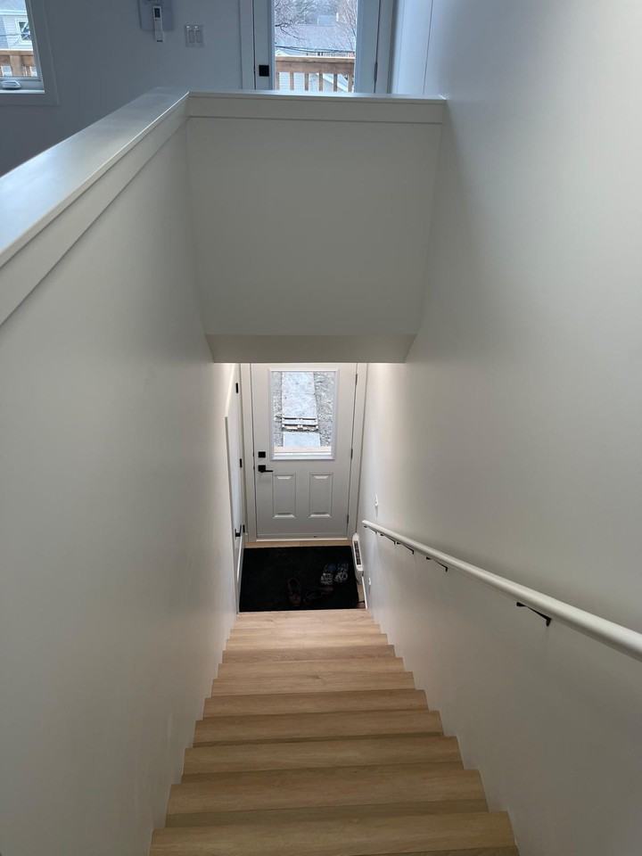 58 Handyside Ave #A - Photo 3 of 10