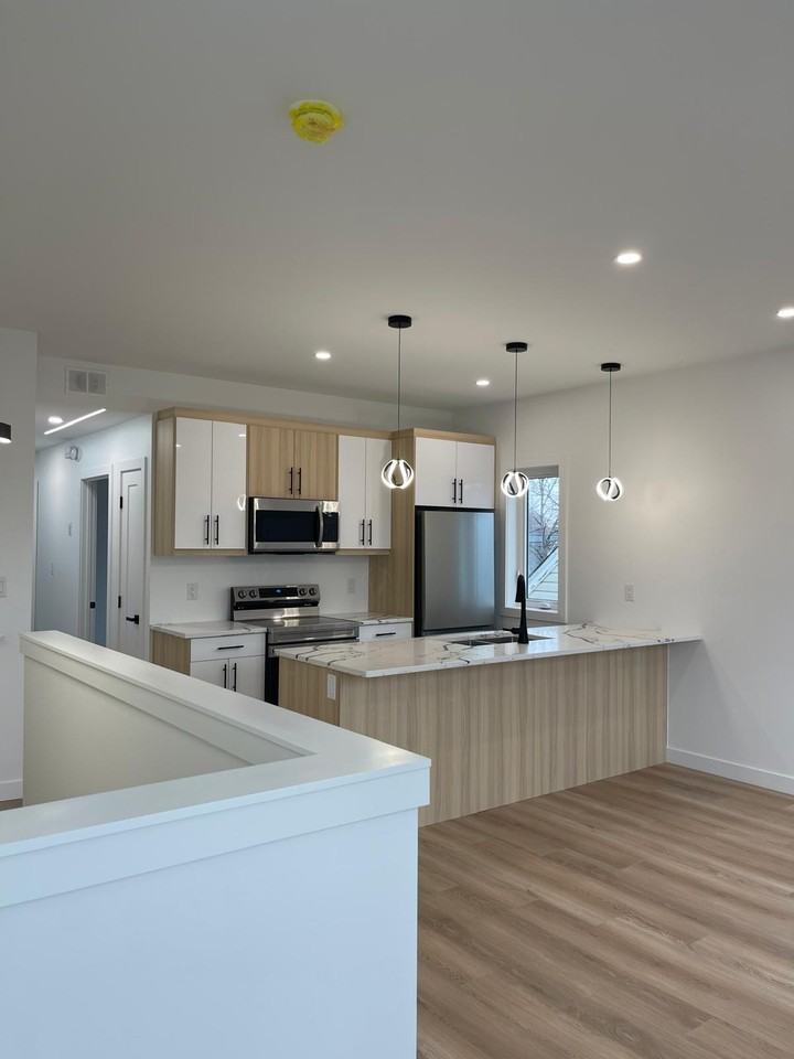 58 Handyside Ave #A - Photo 5 of 10