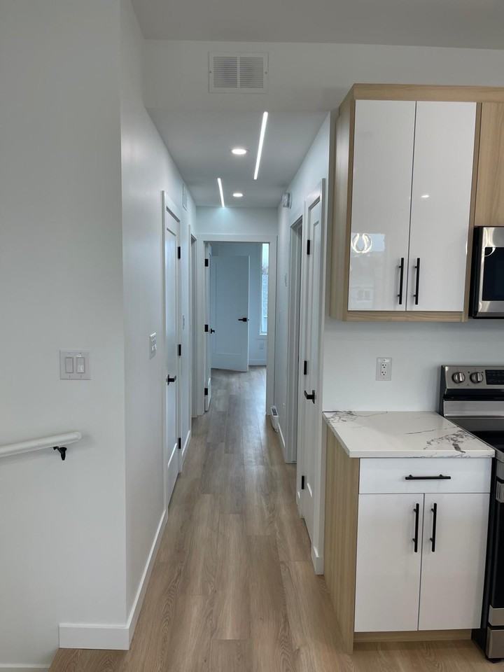 58 Handyside Ave #A - Photo 7 of 10