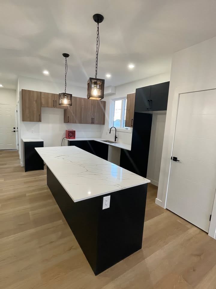 1145 Waller Ave #A - Photo 2 of 5