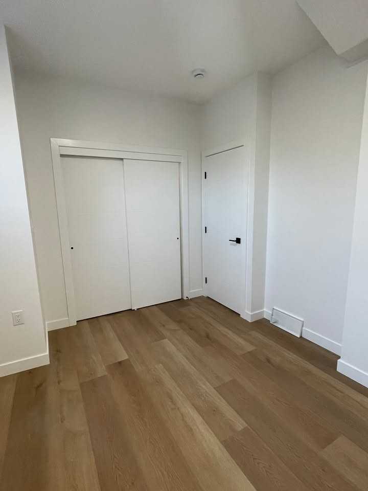 1145 Waller Ave #A - Photo 3 of 5