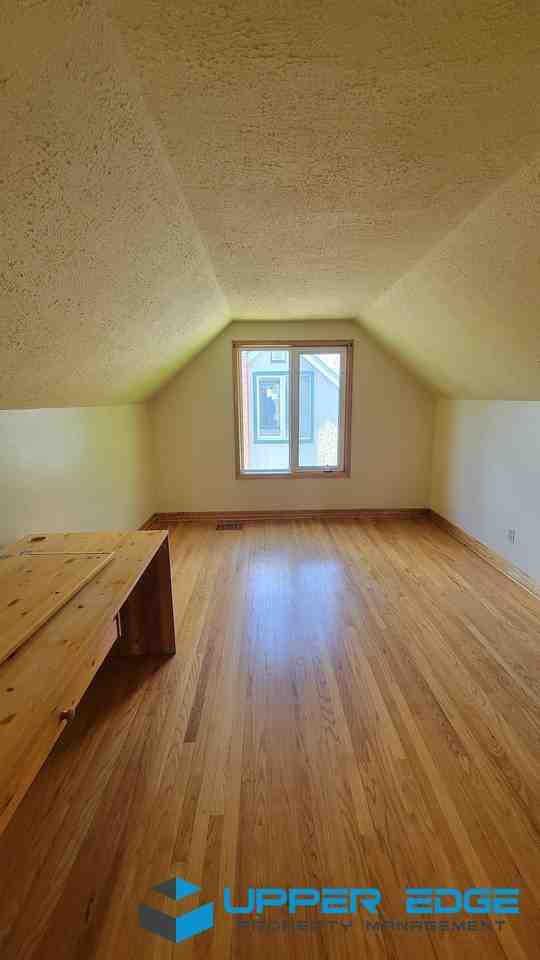 220 Clare Avenue - Photo 3 of 15