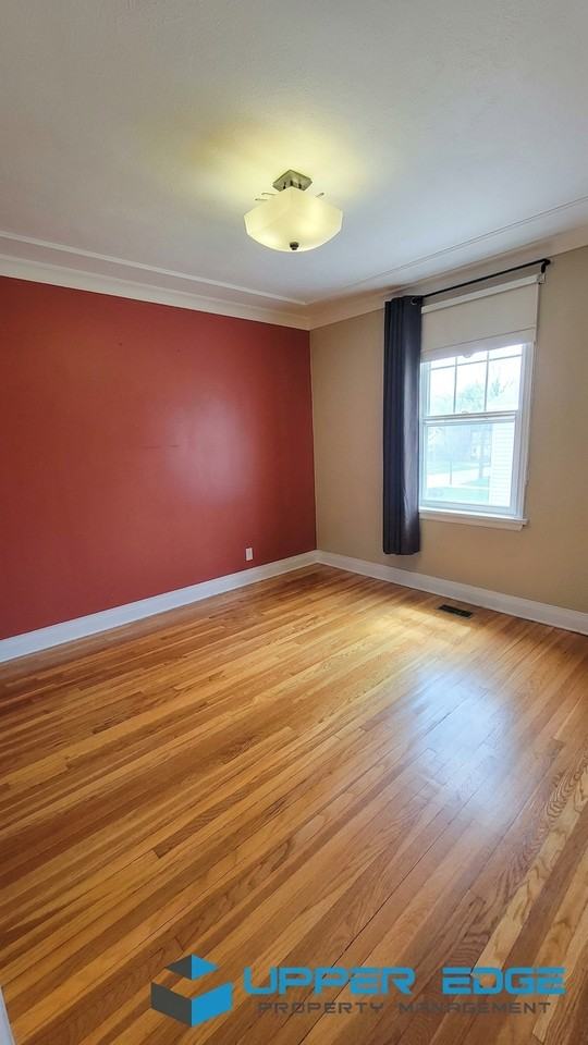 220 Clare Avenue - Photo 6 of 15