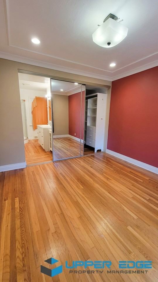 220 Clare Avenue - Photo 7 of 15