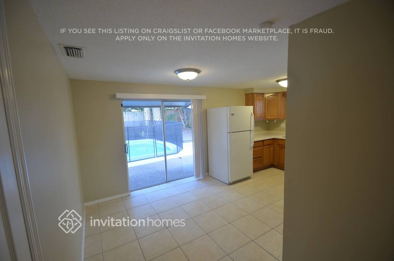 12362 114th St - Photo 4 of 16