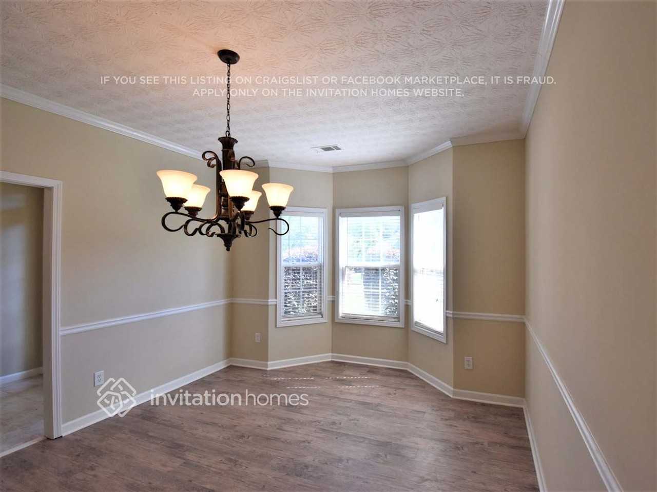 312 Glouchester Dr - Photo 7 of 20