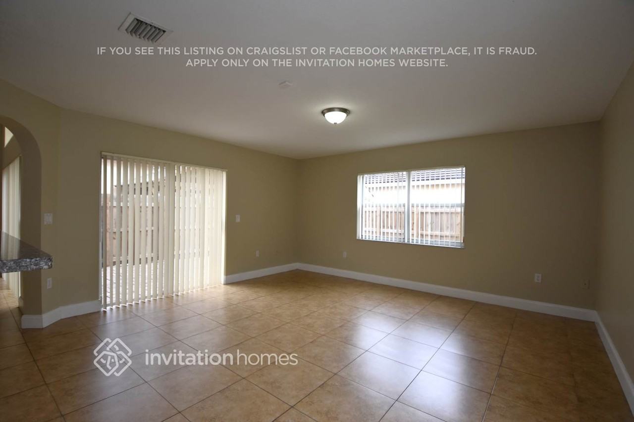 14671 Sw 156th Ave - Photo 4 of 19