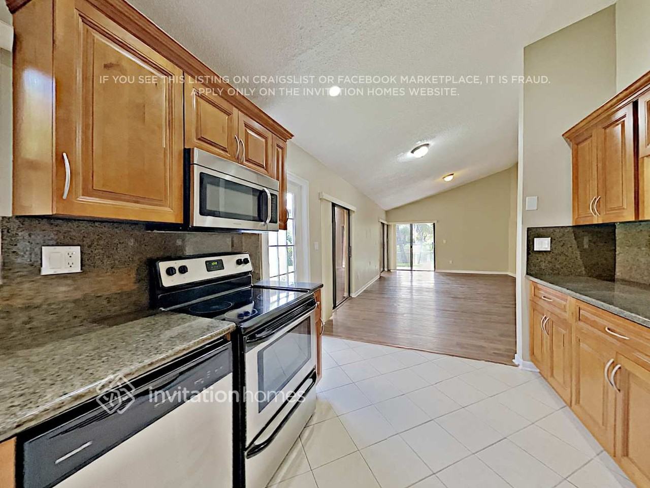 260 Sw 113th Ter - Photo 7 of 14