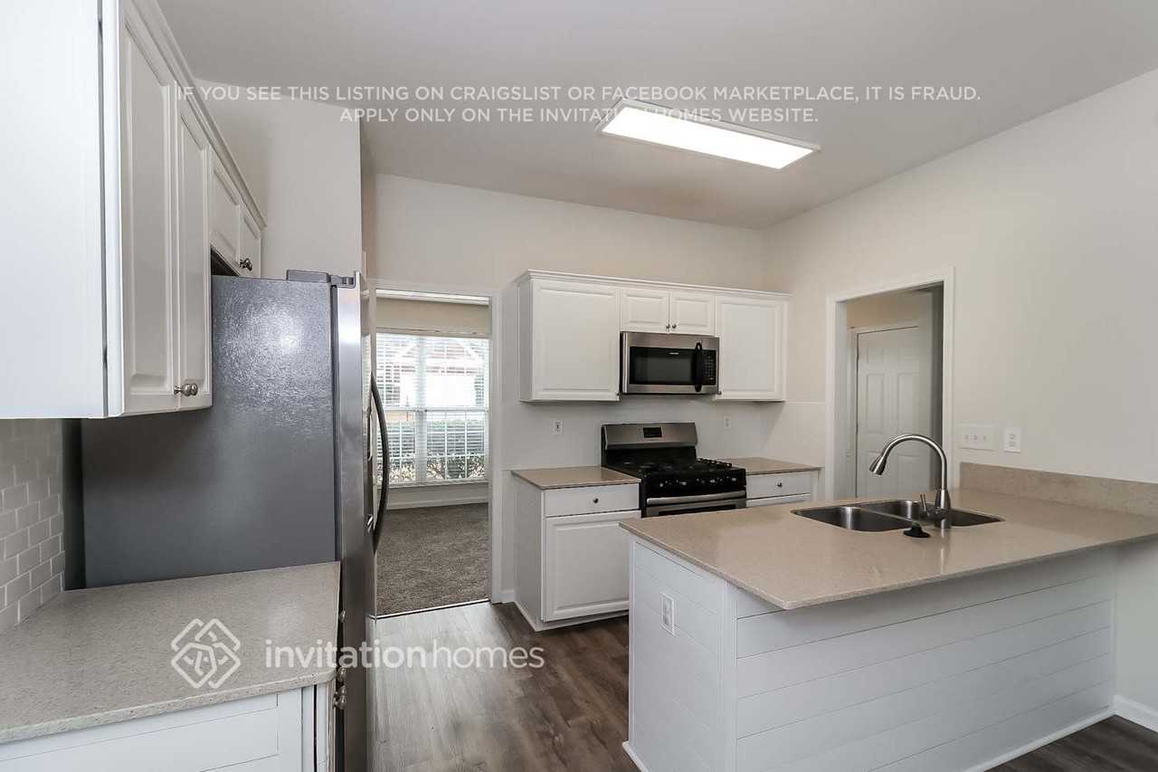 331 Santa Anita Ave - Photo 7 of 16