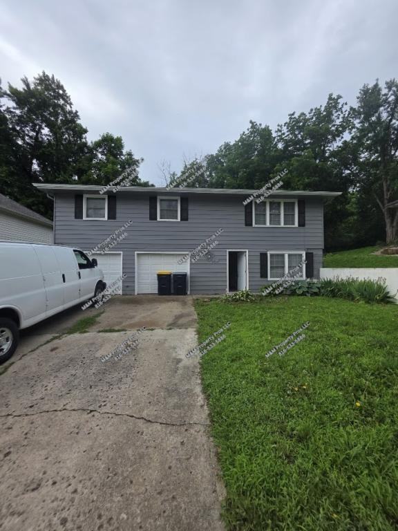 2429 Ne 38th St - Photo 2 of 22
