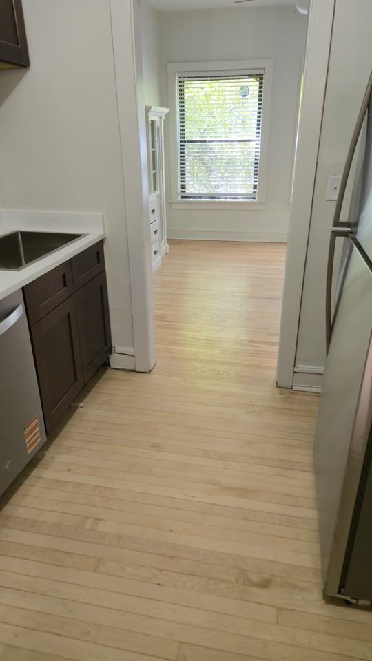 W Cornelia Ave & N Broadway - Photo 6 of 9