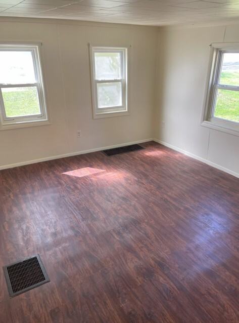 209 Park Dr - Photo 4 of 12