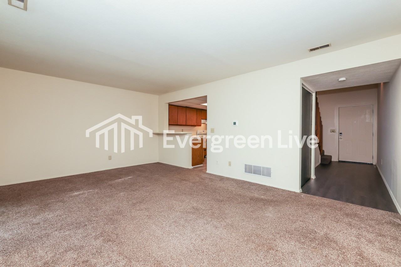 9727 Nettleton Park - Photo 2 of 13