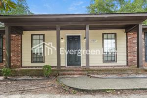 featured image of 3507 Edmonton St