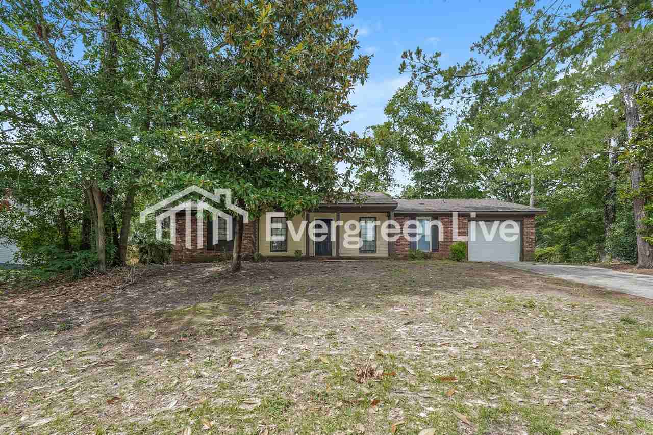 3507 Edmonton St - Photo 2 of 15
