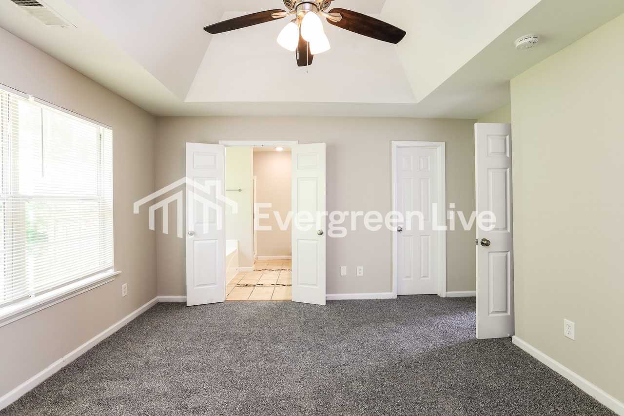 5306 Sweetsprings Ln Sw - Photo 5 of 10