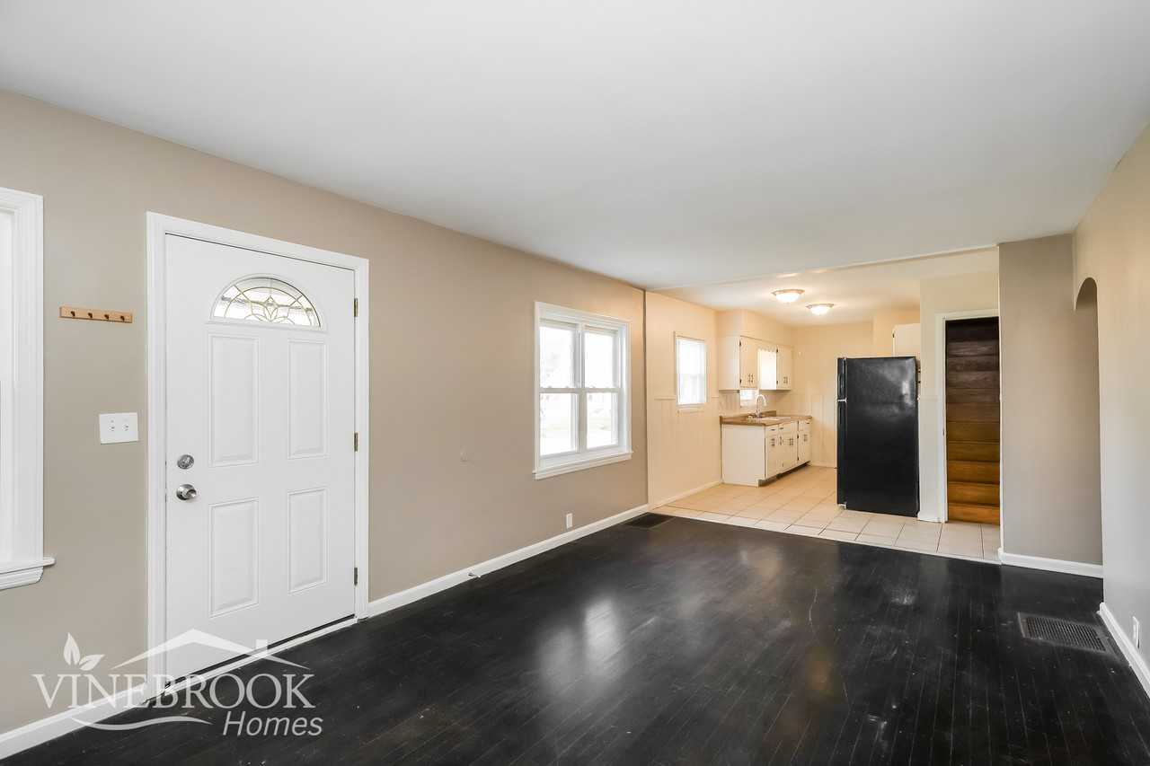 3998 Hamblen Dr - Photo 6 of 15