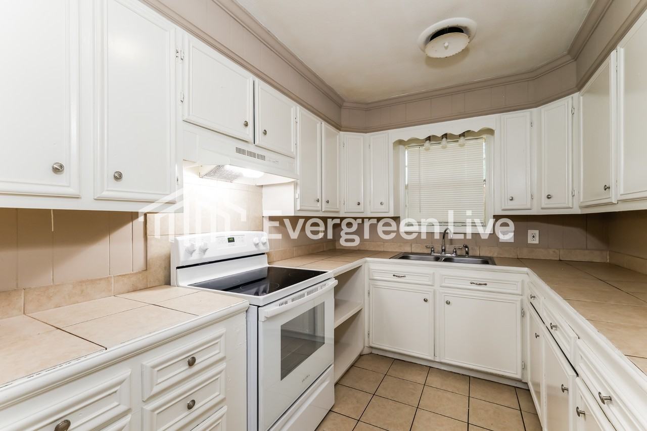 485 N Canton Club Cir - Photo 5 of 15