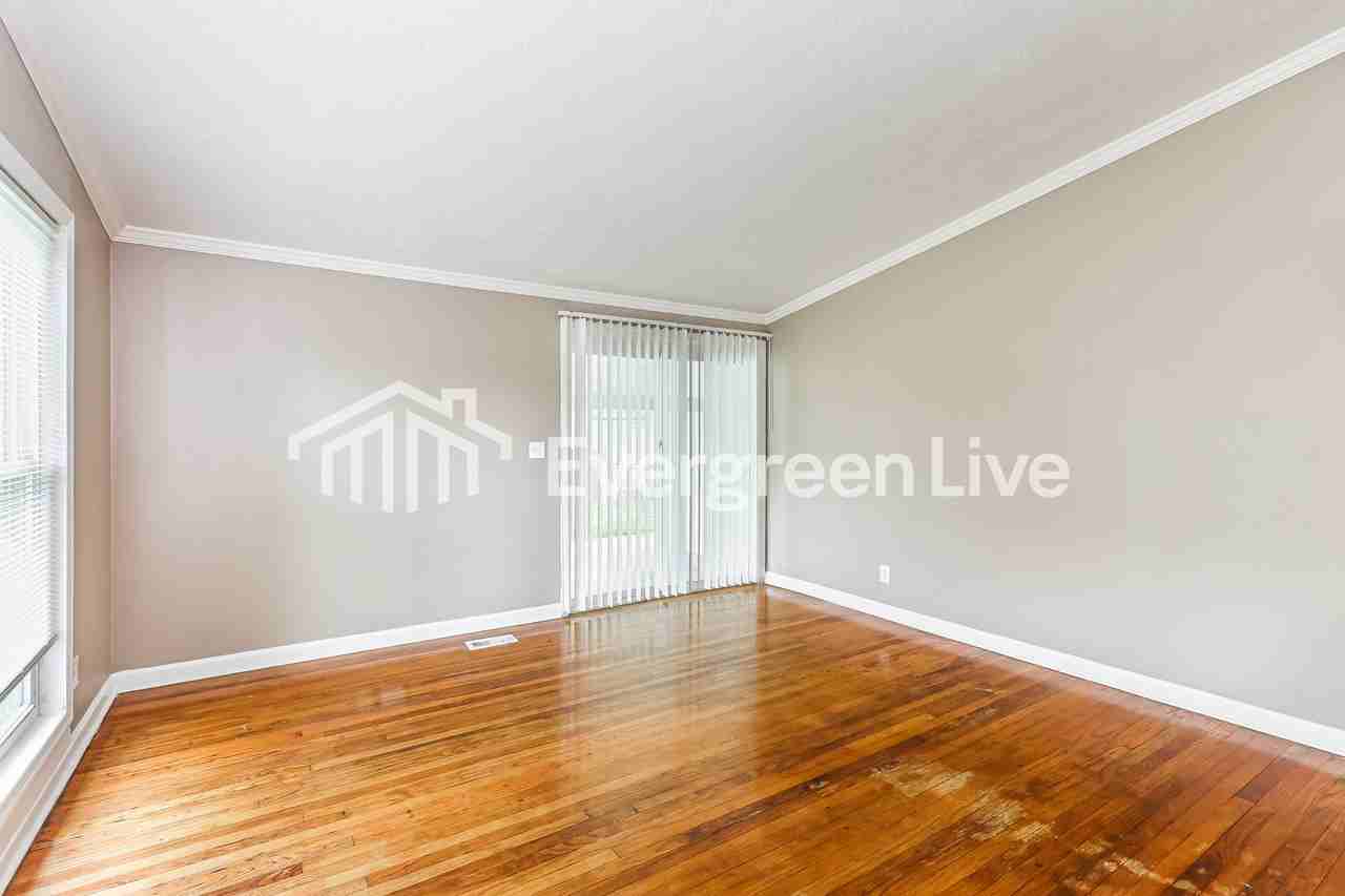 2013 Garr Dr - Photo 7 of 15