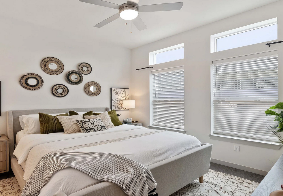 2100 East Broad Street #542.17 - Photo 4 of 11
