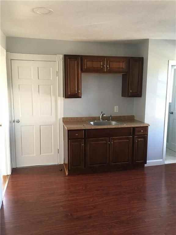 16 Hobson Ave ##2 - Photo 4 of 10