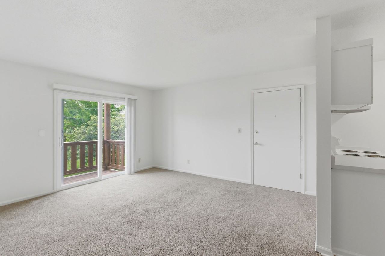 Broadway Apartments - Photo 2 of 20
