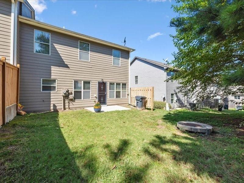 472 Tufton Trl Se - Photo 2 of 23