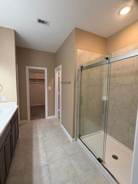 7118 Elgin St - Photo 5 of 17