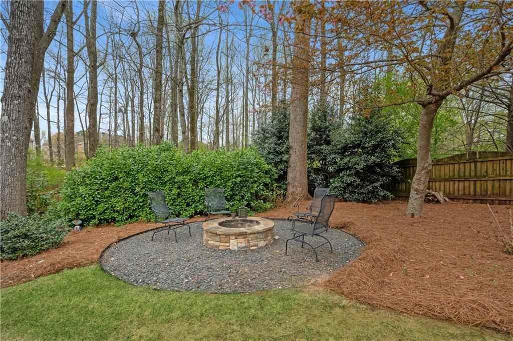 5945 Broadwater Trl - Photo 4 of 50