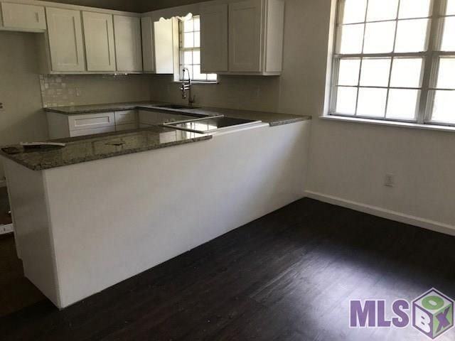 30630 John Dr - Photo 2 of 4
