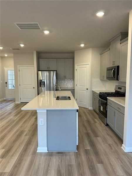 17 Beech Ln N - Photo 5 of 29