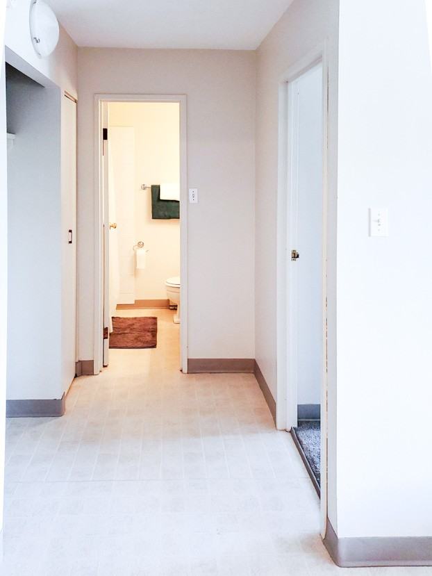 1025 Munroe Avenue - Photo 7 of 13