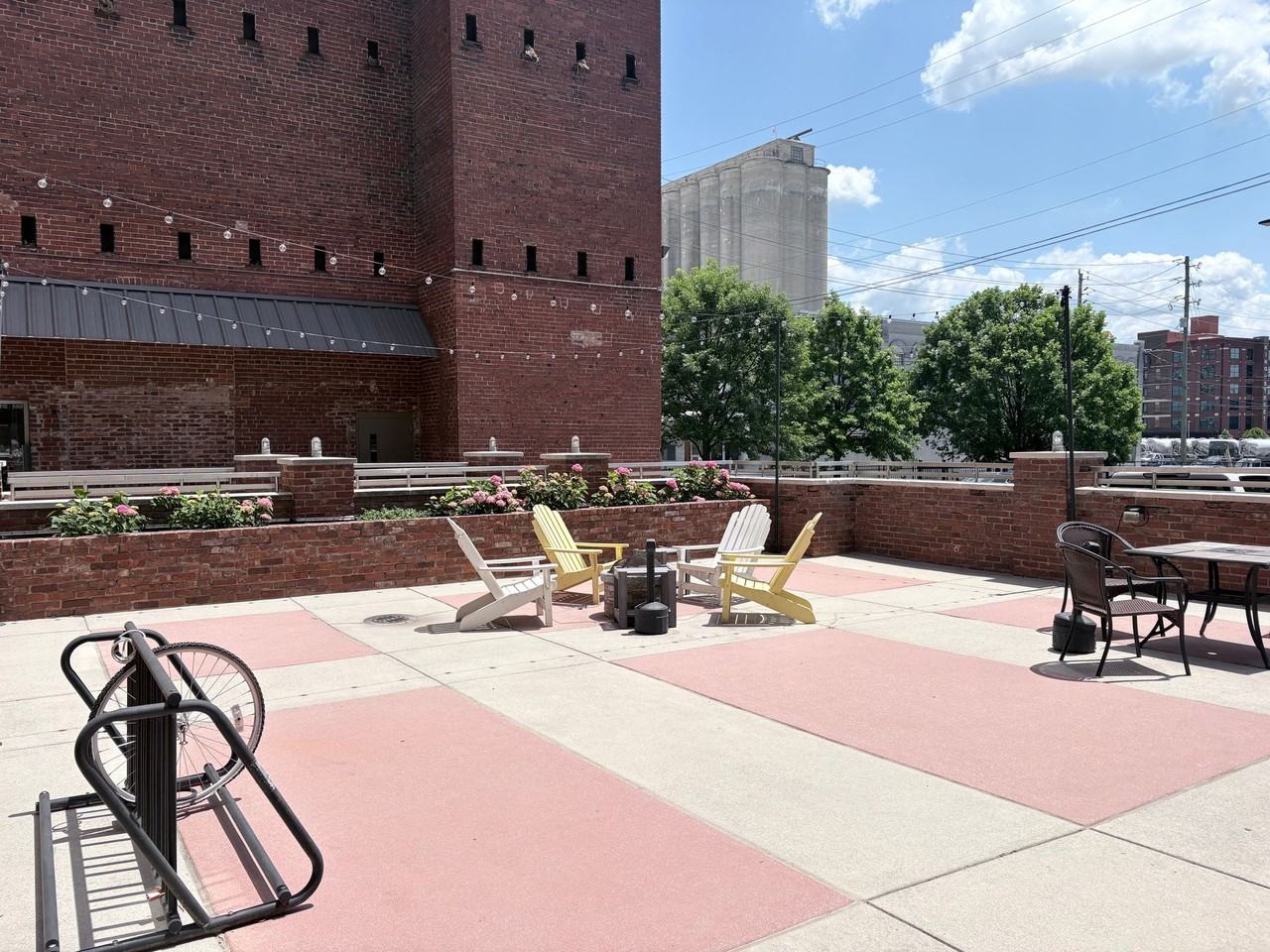 The Fleetwood Building - Photo 6 of 20