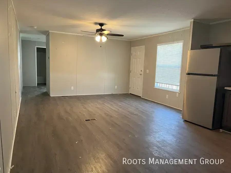 206 Carriage Lane Est #206 - Photo 2 of 14