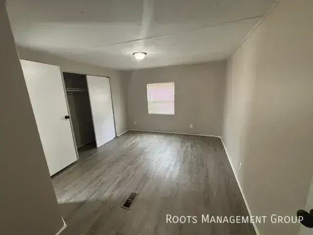 1115 W Bonny Doon Ln - Photo 6 of 17