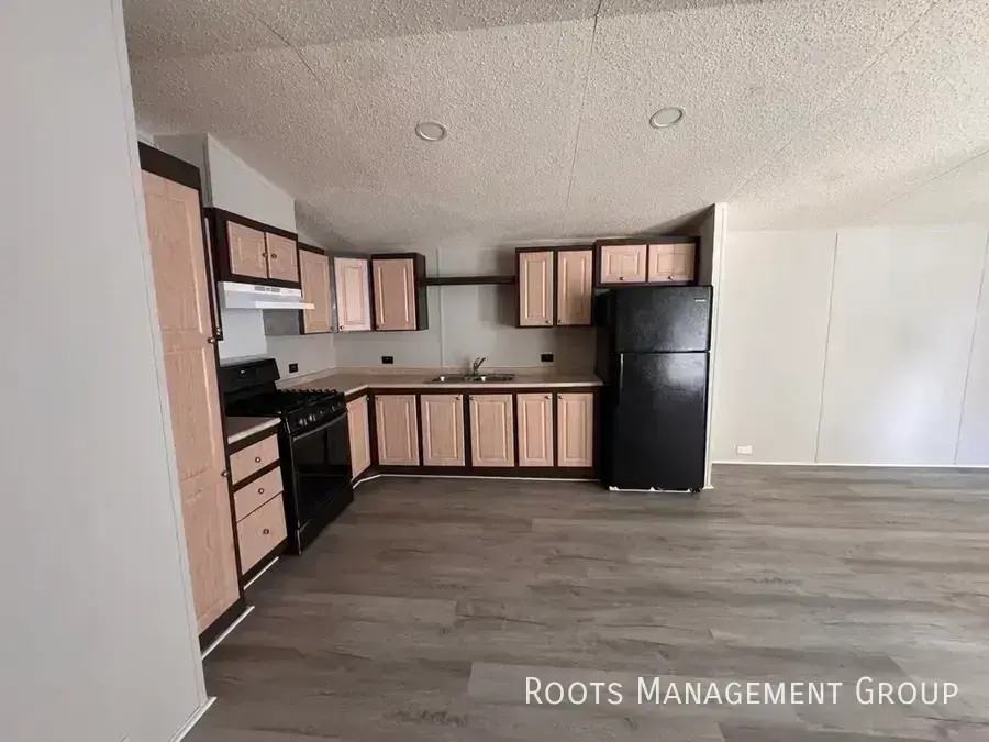 3090 Josibpet Ln #3090JL - Photo 4 of 18