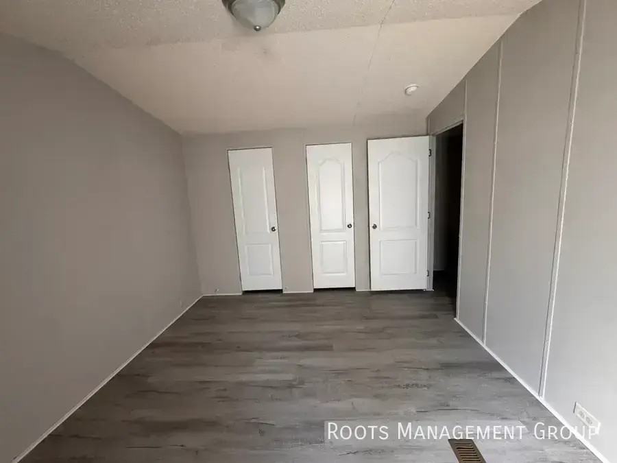 3090 Josibpet Ln #3090JL - Photo 6 of 18