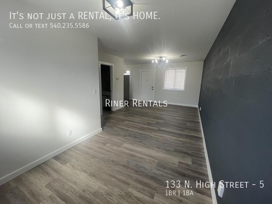 133 N High St #5 - Photo 3 of 10