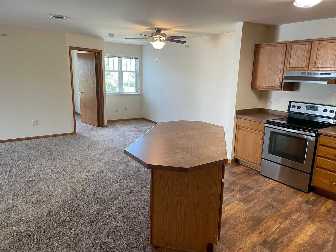 Door Creek Apartments - Photo 2 of 33