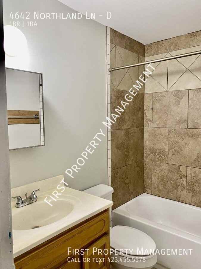 4642 Northland Ln #D - Photo 5 of 8